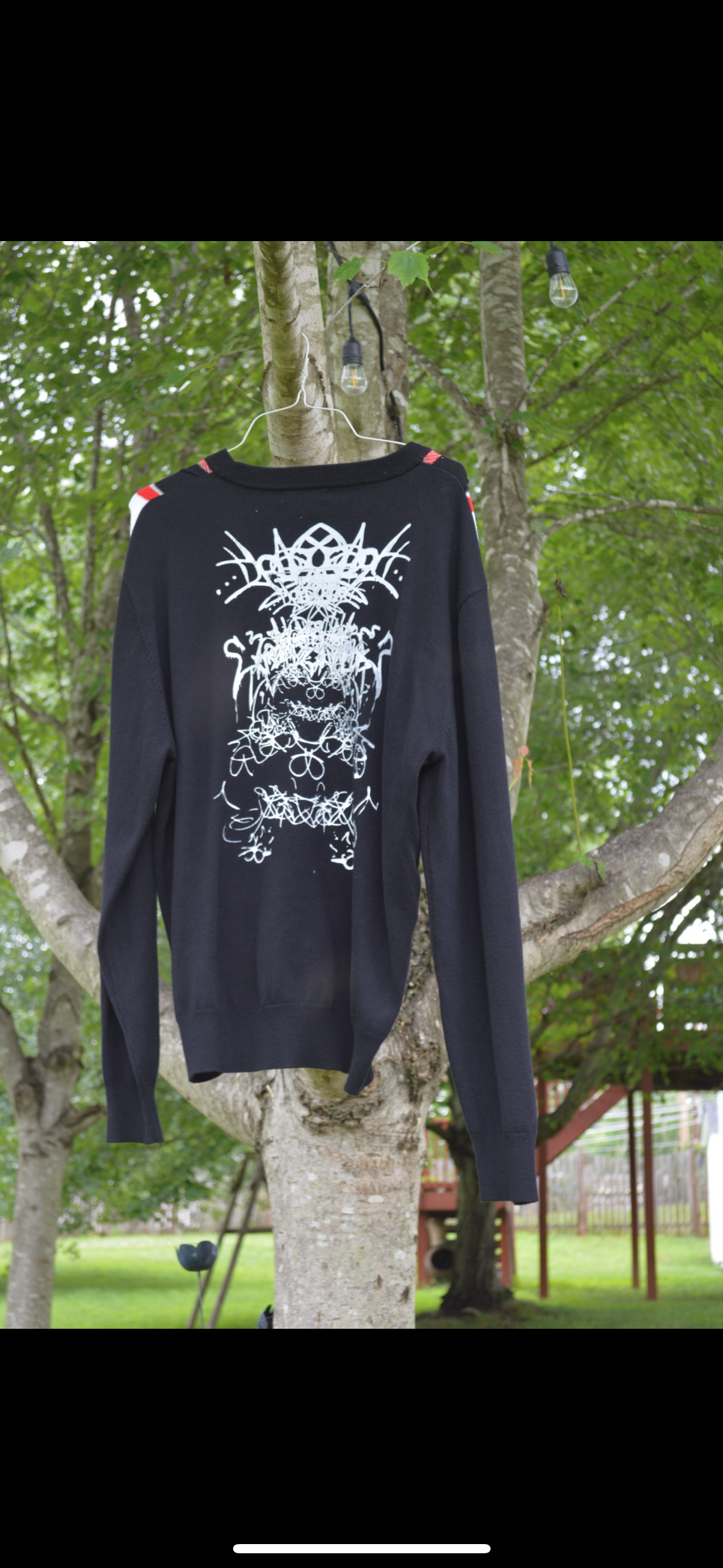 “Dragons arch“ 90s Sweater